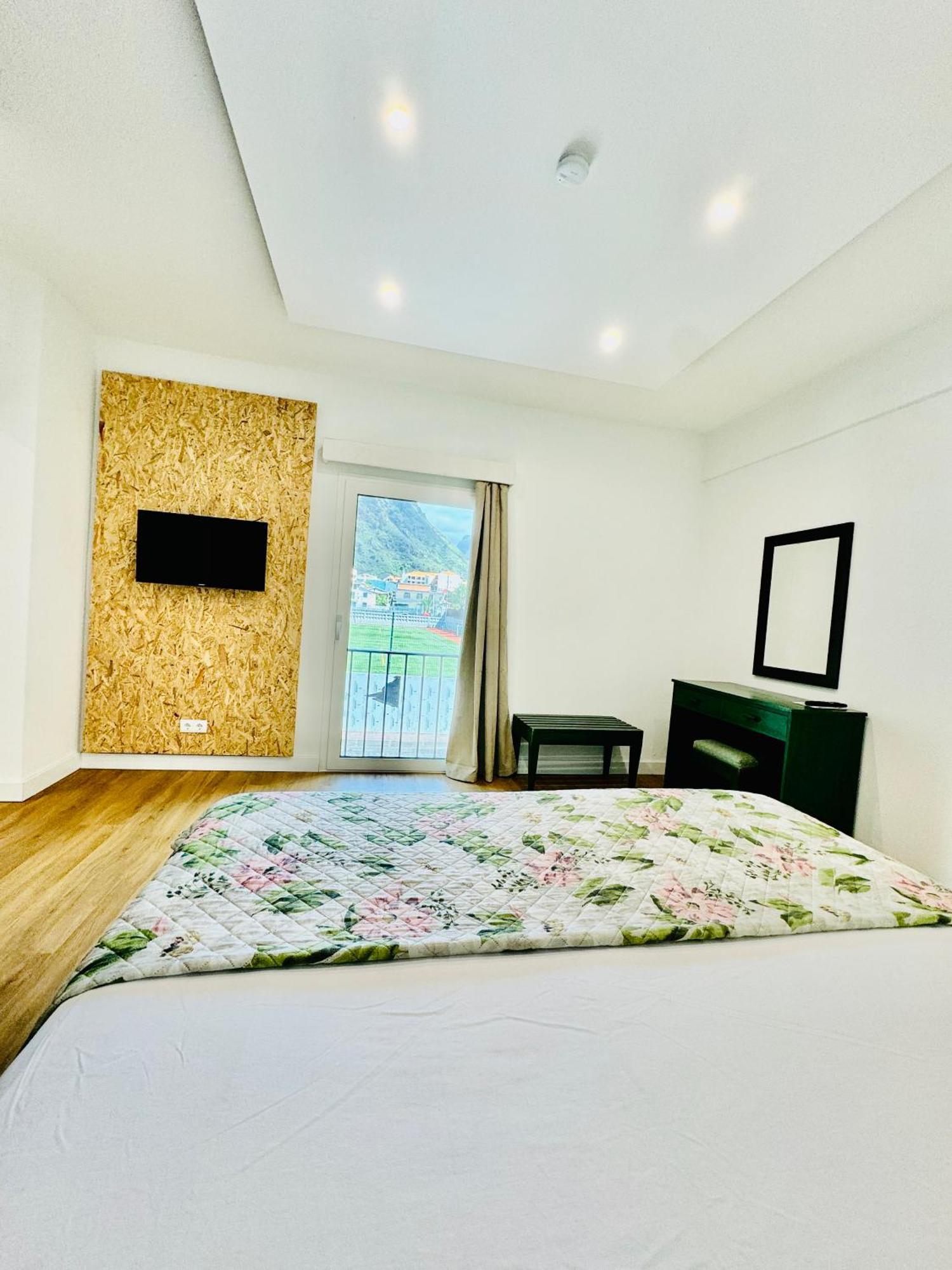 Vale Mar Guest Hotel Ribeira Brava Kültér fotó